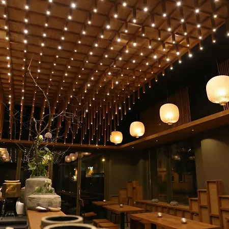 De Saxe Hotel 3*